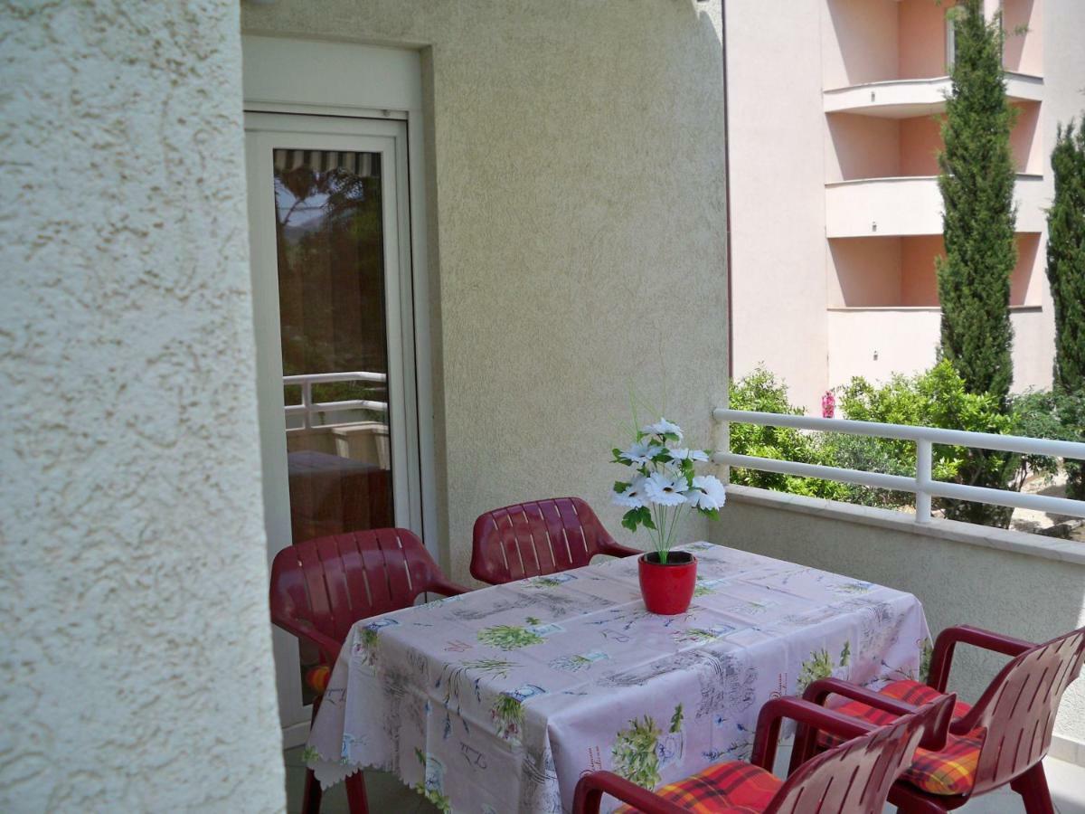 Apartmani Perkovic Baška Voda Eksteriør bilde